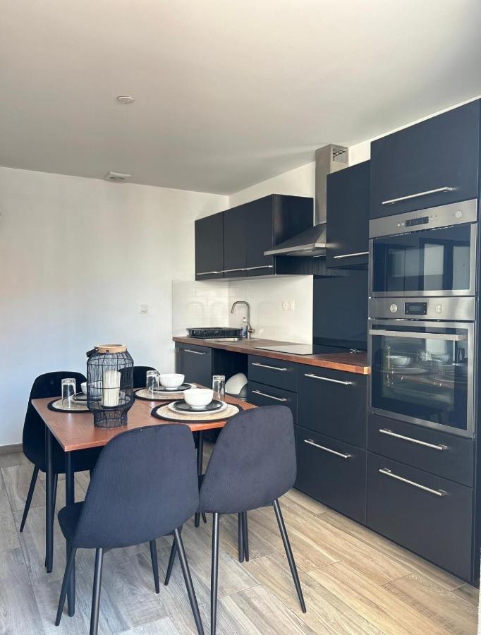Serenity, Parking Gratuit , 5 Min Auxerre โมเนโต ภายนอก รูปภาพ